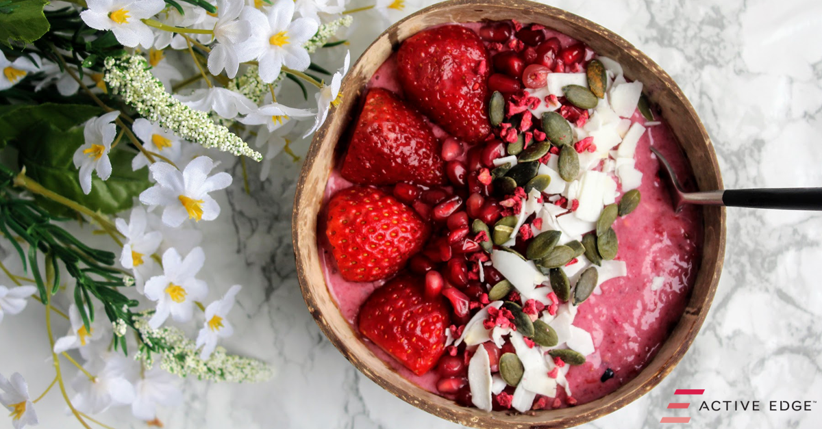 Pomegranate & Berry Smoothie Bowl