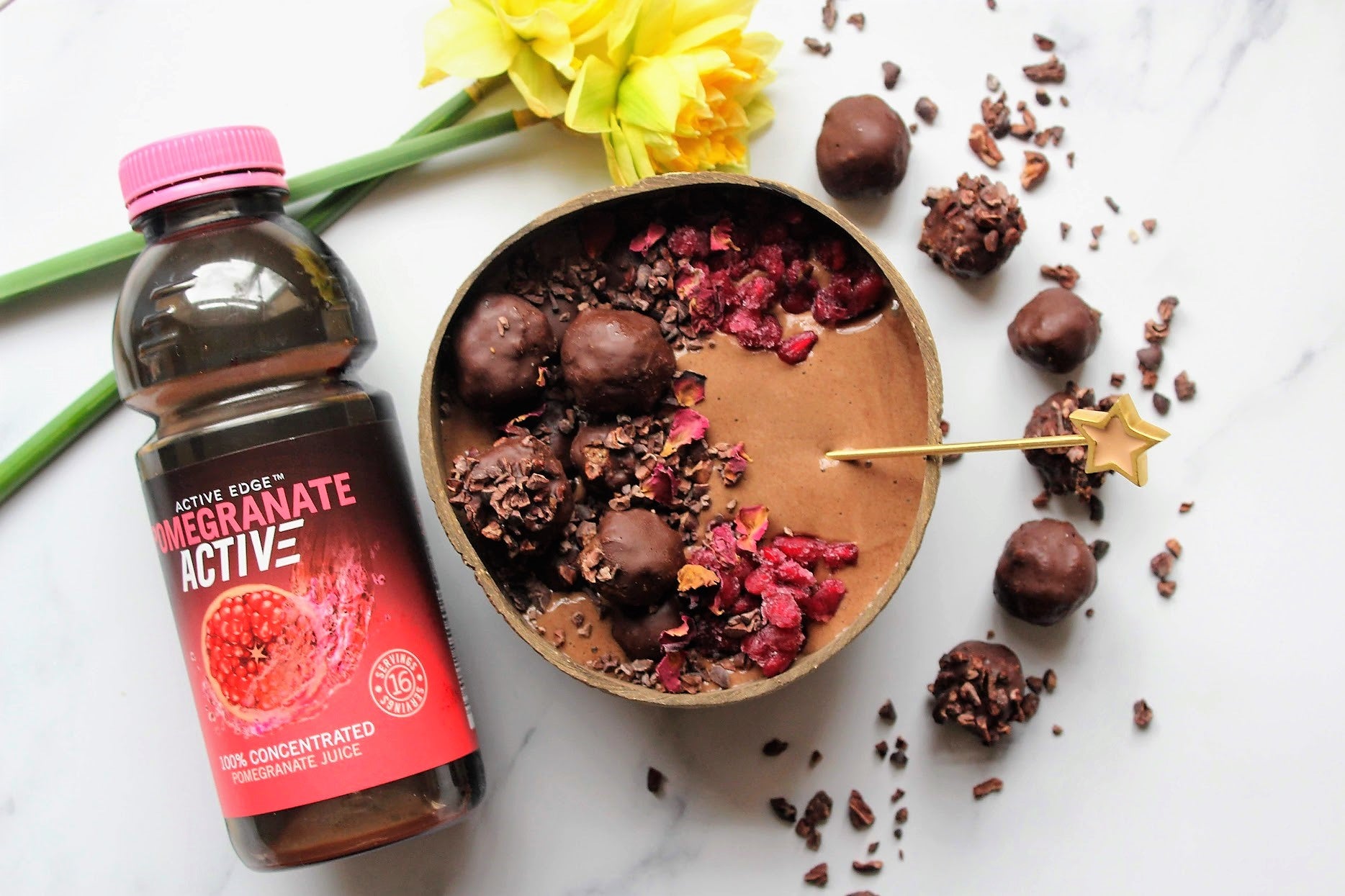 Chocolate Pomegranate Smoothie Bowl